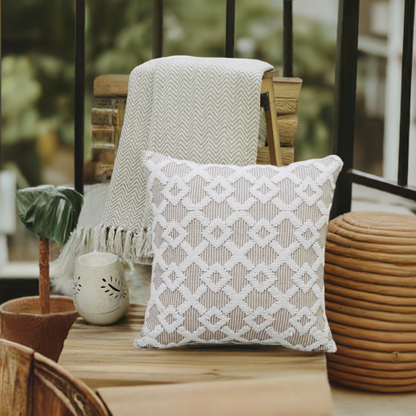 Beige Textured Accent Pillow – 20 × 20 in